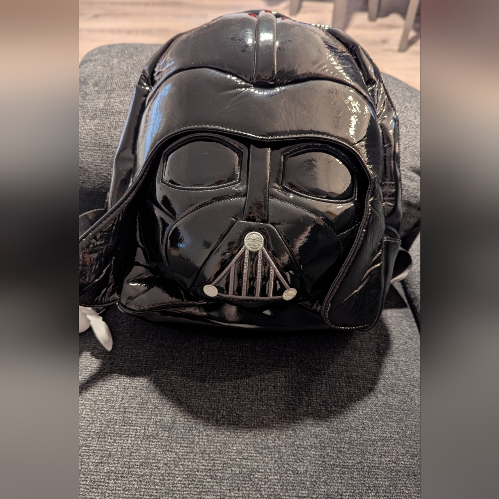 Brand New Disney Star Wars Darth Vader Kids Backpack - Black and Silver